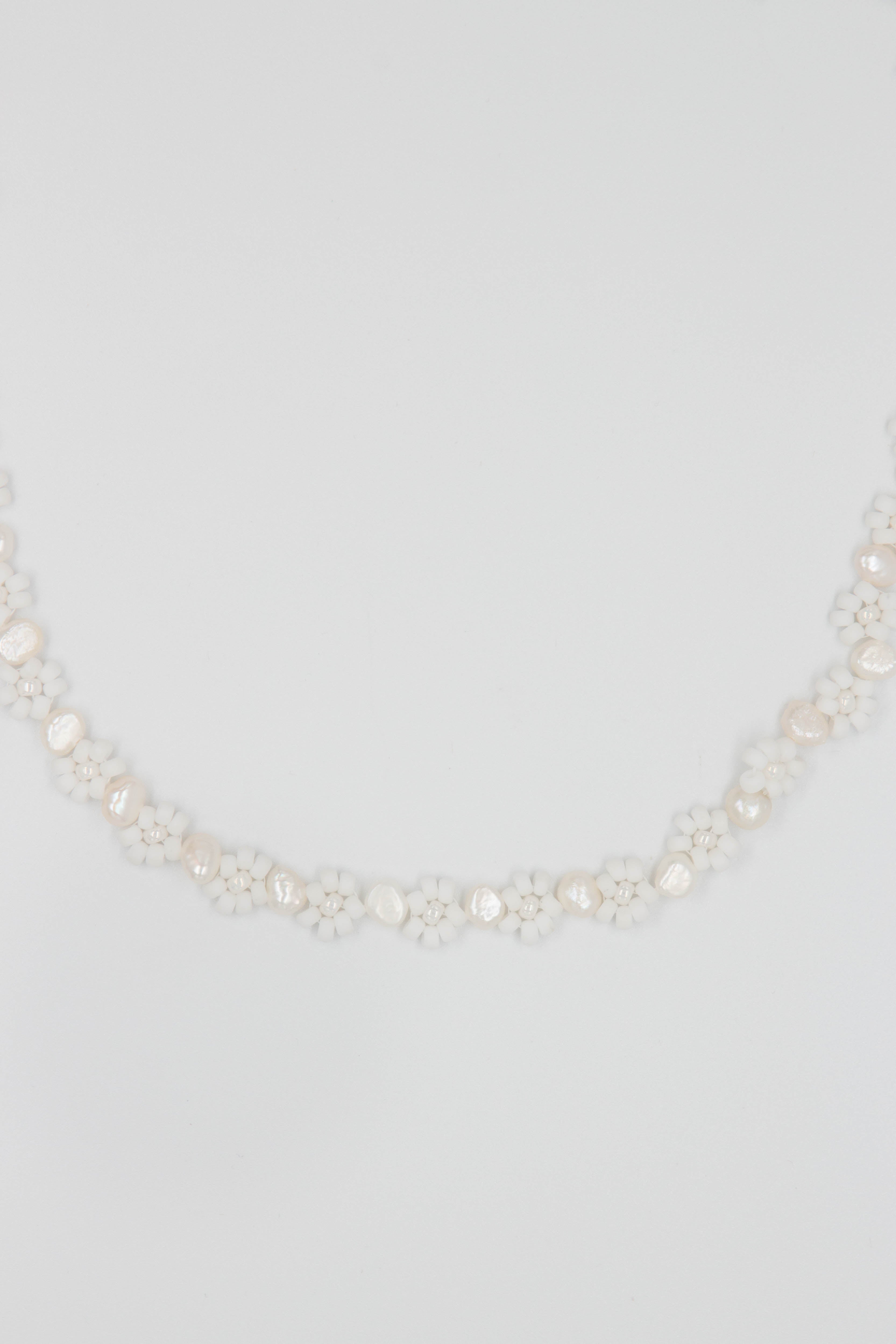 White Daisy Anklet - caliorjewelry