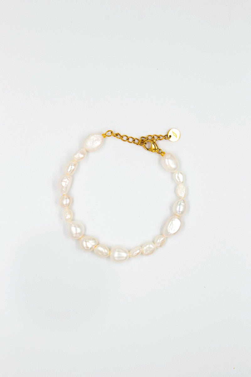 Chunky Pearl Bracelet - caliorjewelry